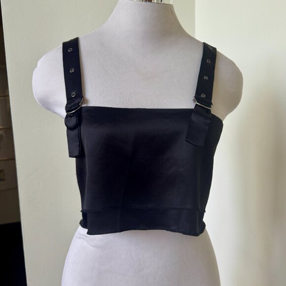 NONchalant Label Freya Crop Top in Black Non Chalant Size Small - Picture 11 of 14